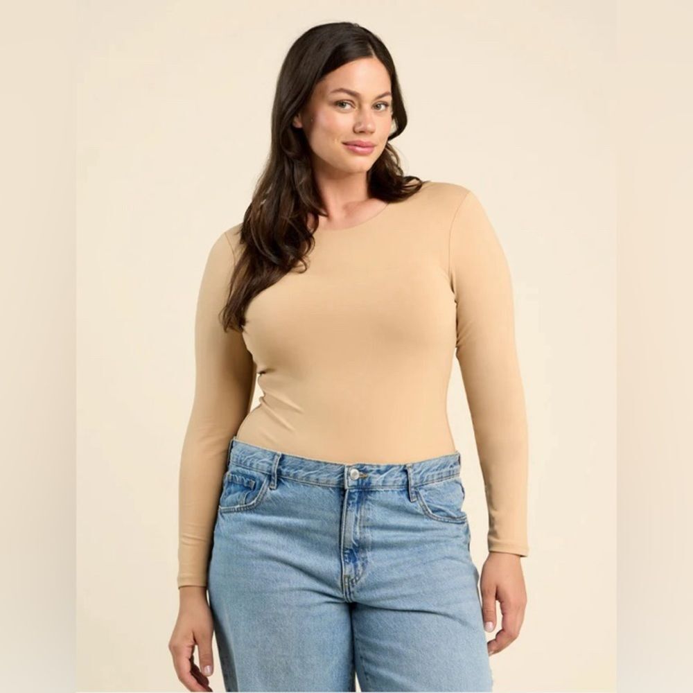 NUUDS LONG SLEEVE CREWNECK BODYSUIT size small